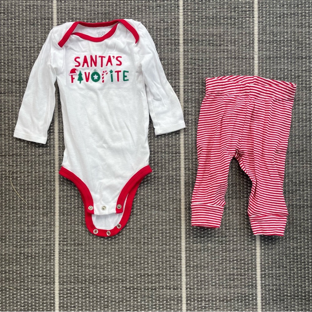 Carter's Christmas Santa's Favorite Outfit - Picture 1 of 5